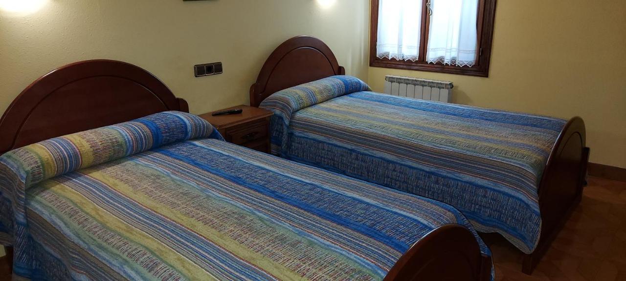 Hotel Rural Bereau เลเซกา ภายนอก รูปภาพ