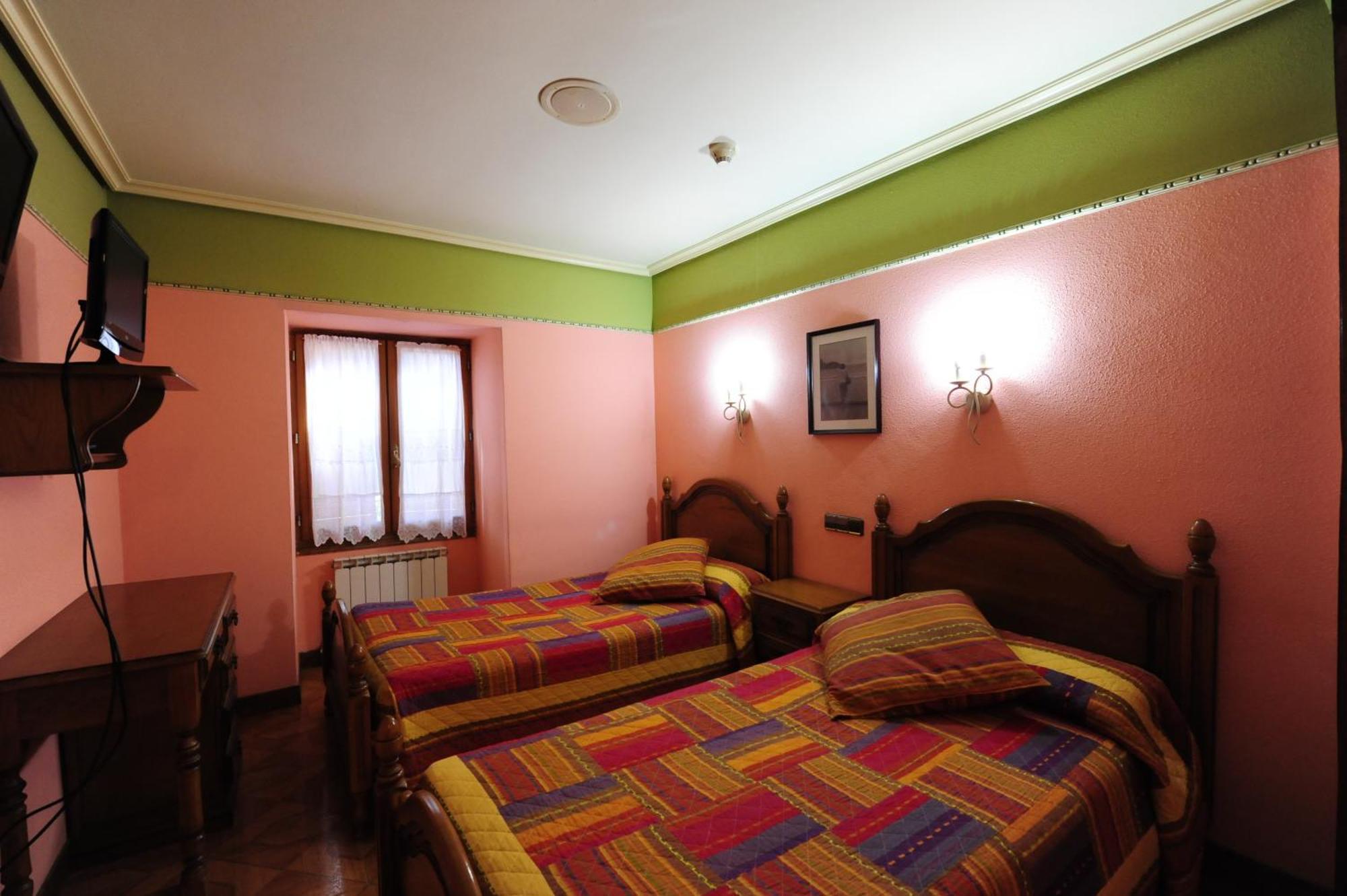 Hotel Rural Bereau เลเซกา ภายนอก รูปภาพ